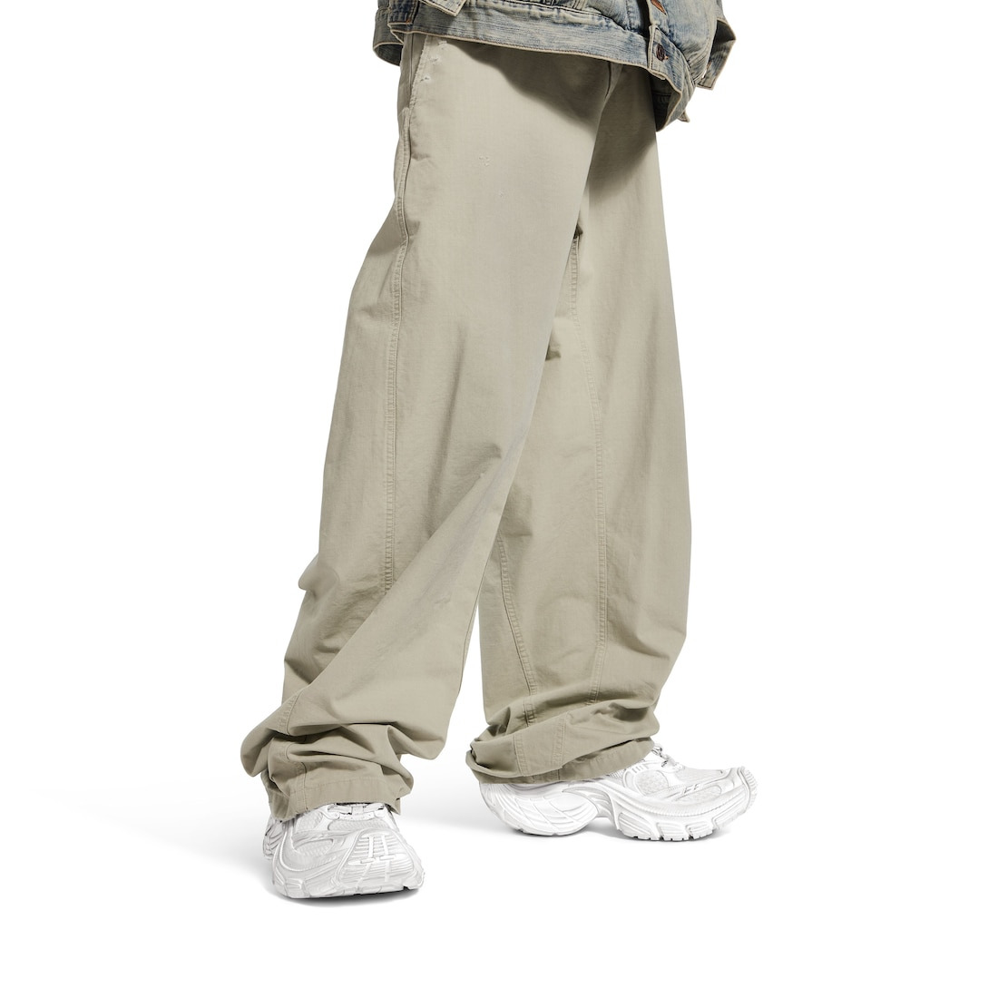 Men's 6xl Sneaker in White - 9