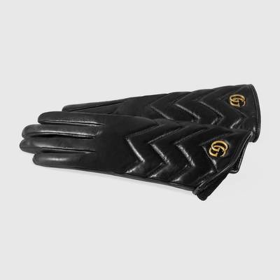 GUCCI GG Marmont chevron leather gloves outlook