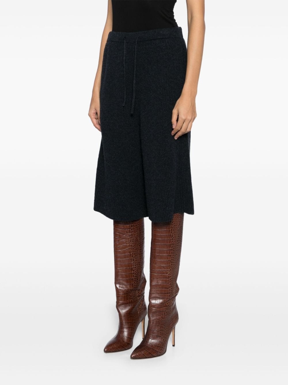bermuda wool shorts - 3