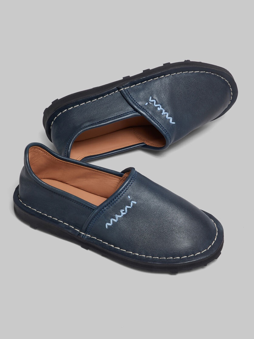 BLUE LEATHER SLIP-ON LOAFER WITH MARNI SYMBOL - 4