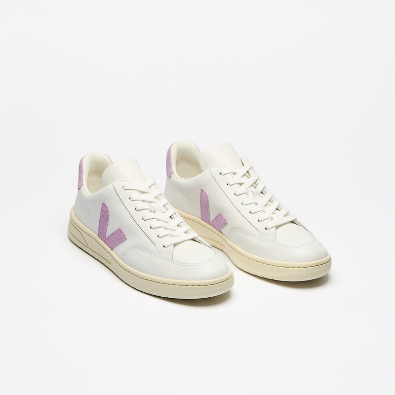 VEJA V-12 LEATHER WHITE ORCHID outlook