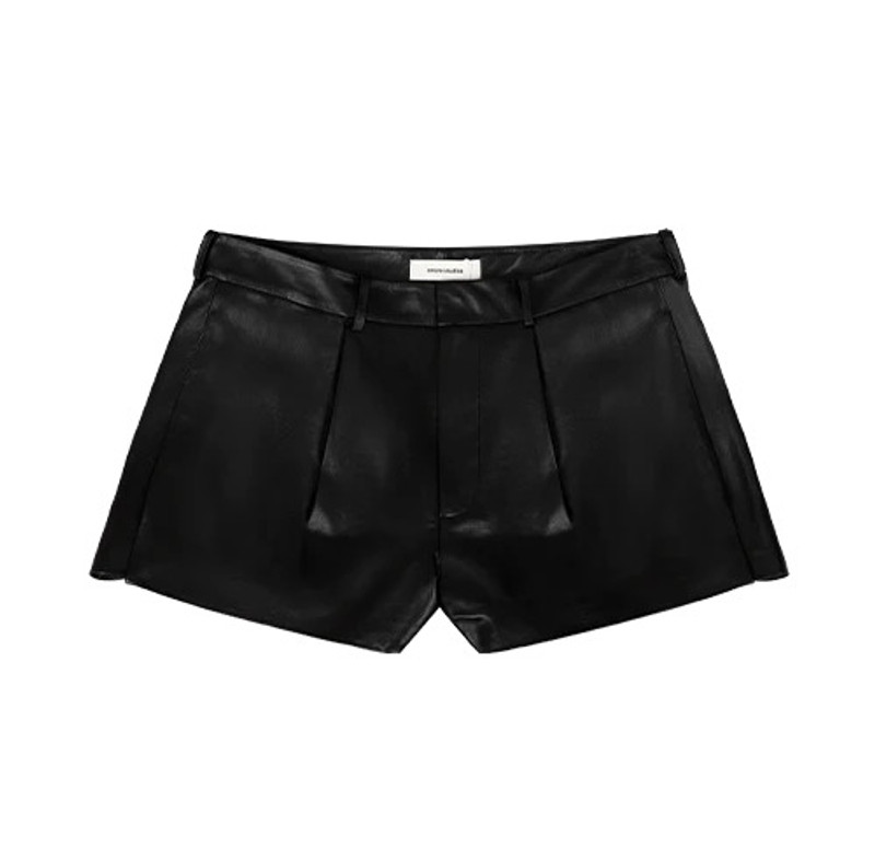PUNY SHORT BLACK LEATHER 1