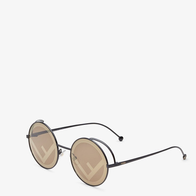 FENDI Black sunglasses outlook