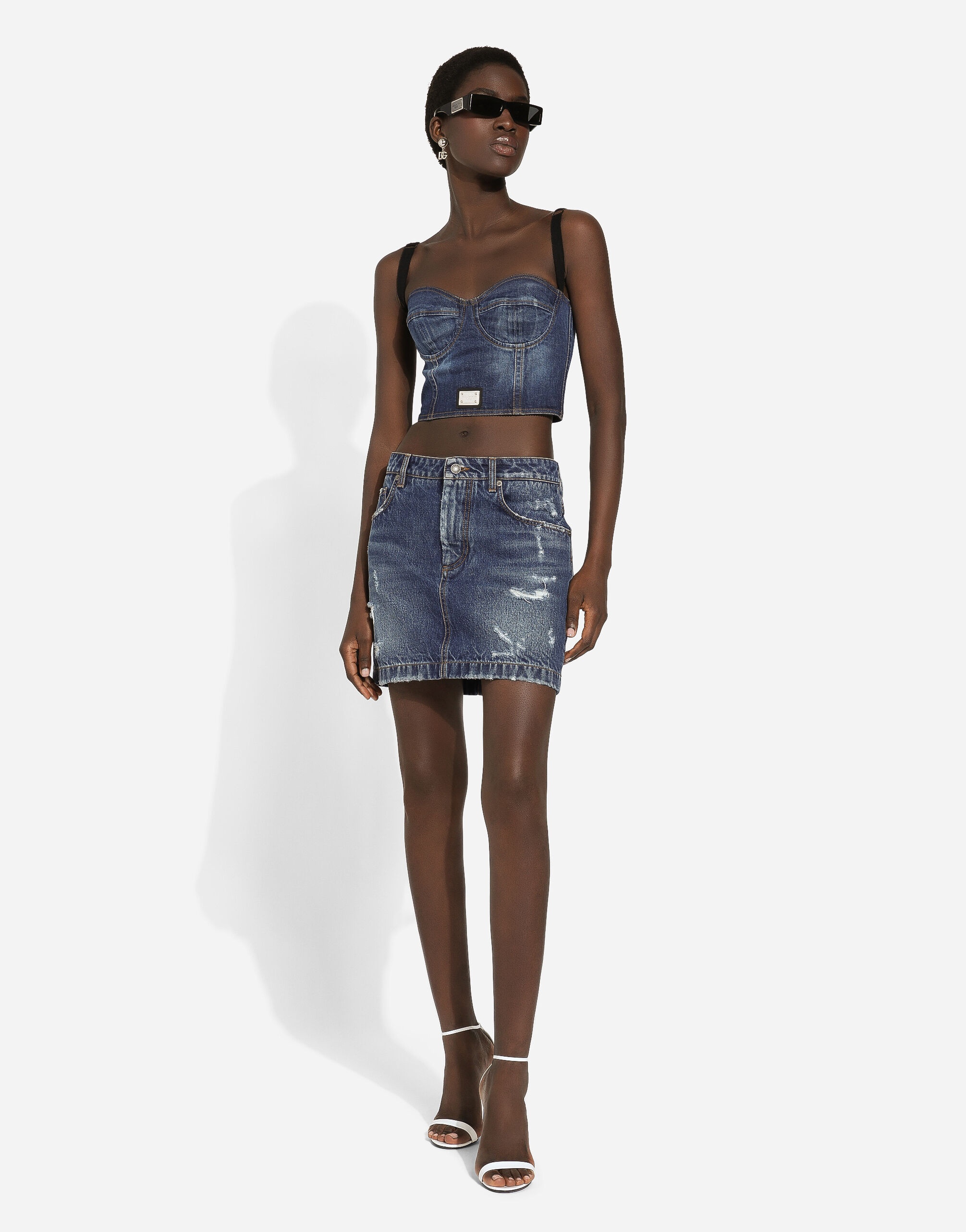 Denim mini skirt with rips - 5