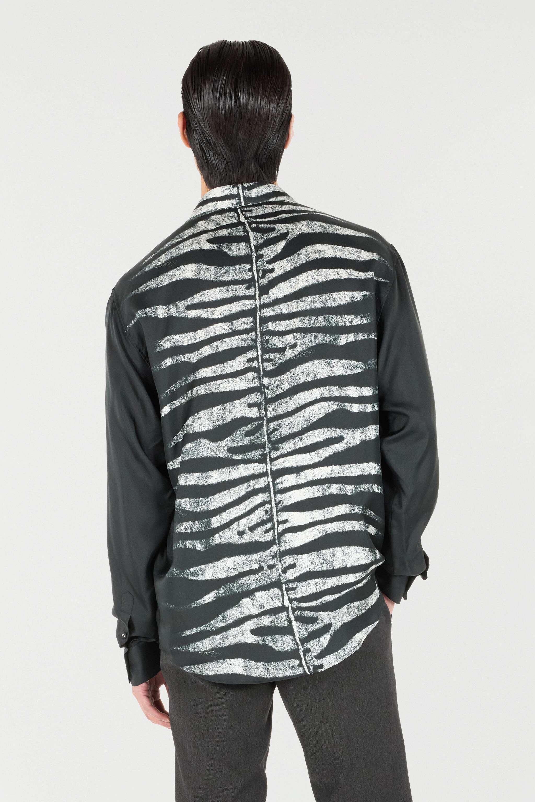 Zebra-Print Shirt - 4