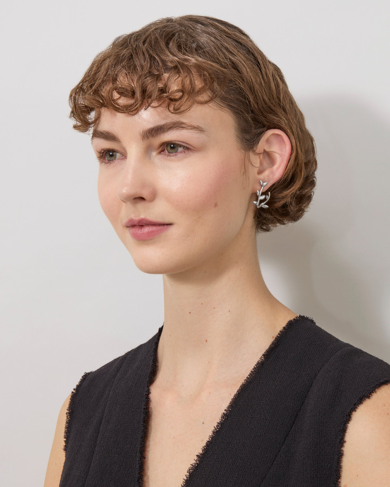 Mulberry Mulberry Leaf Hoop Earrings
Silver Sterling Silver outlook