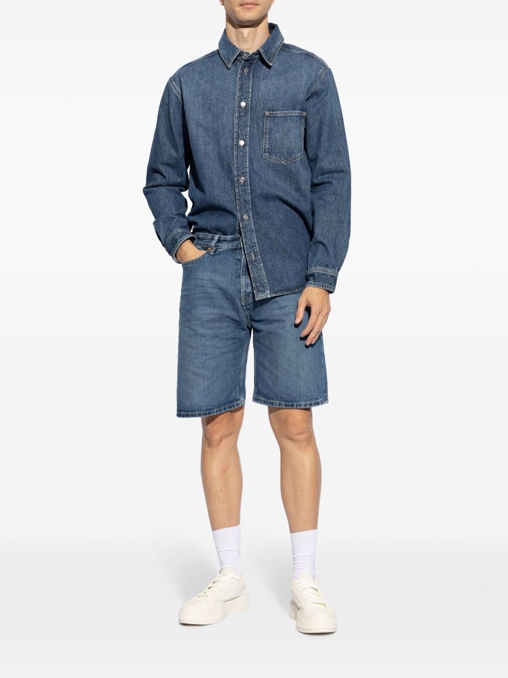knee-length denim shorts - 2