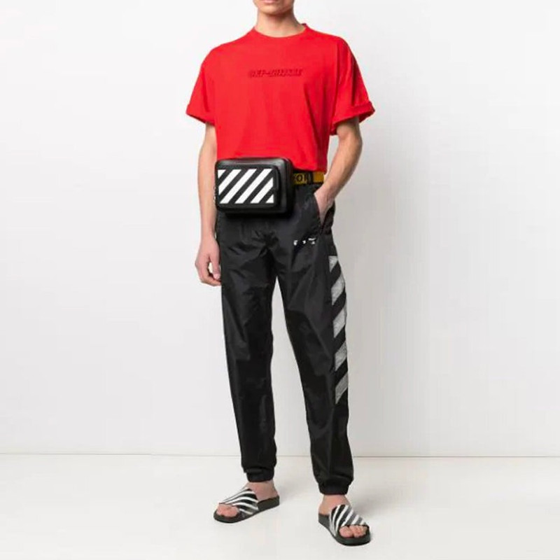 Off-White Off-White SS21 Printing Short Sleeve Red OMAA038R21JER0092531 outlook