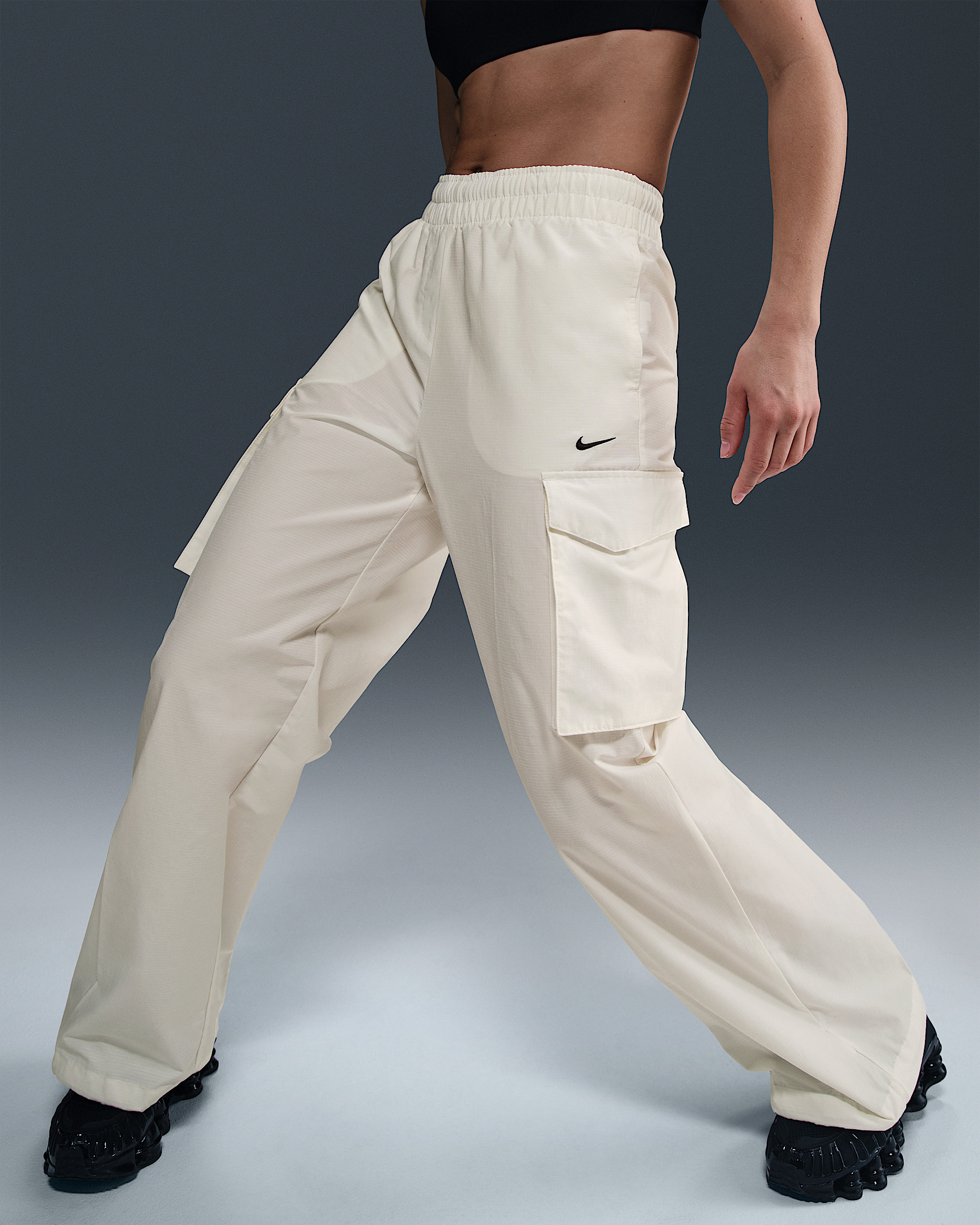 Nike Sportswear Everything Wovens Women's Mid-Rise Cargo Pants - 2