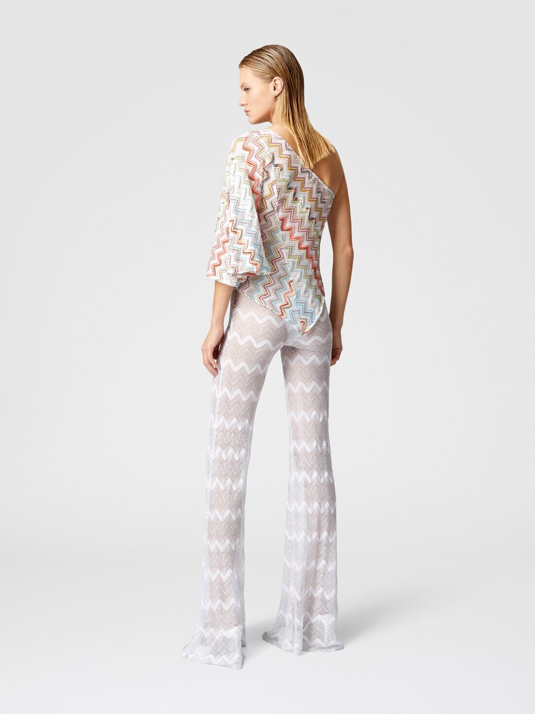 One-shoulder top with 3D lamé zig zag and wide sleeves - 3
