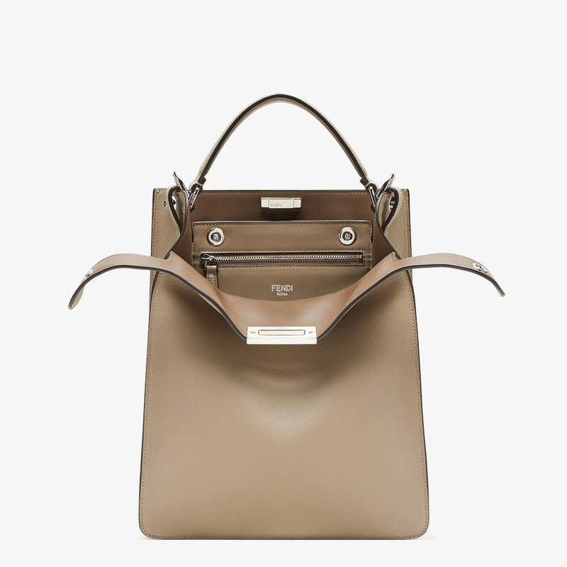 Peekaboo X-Lite Small 1