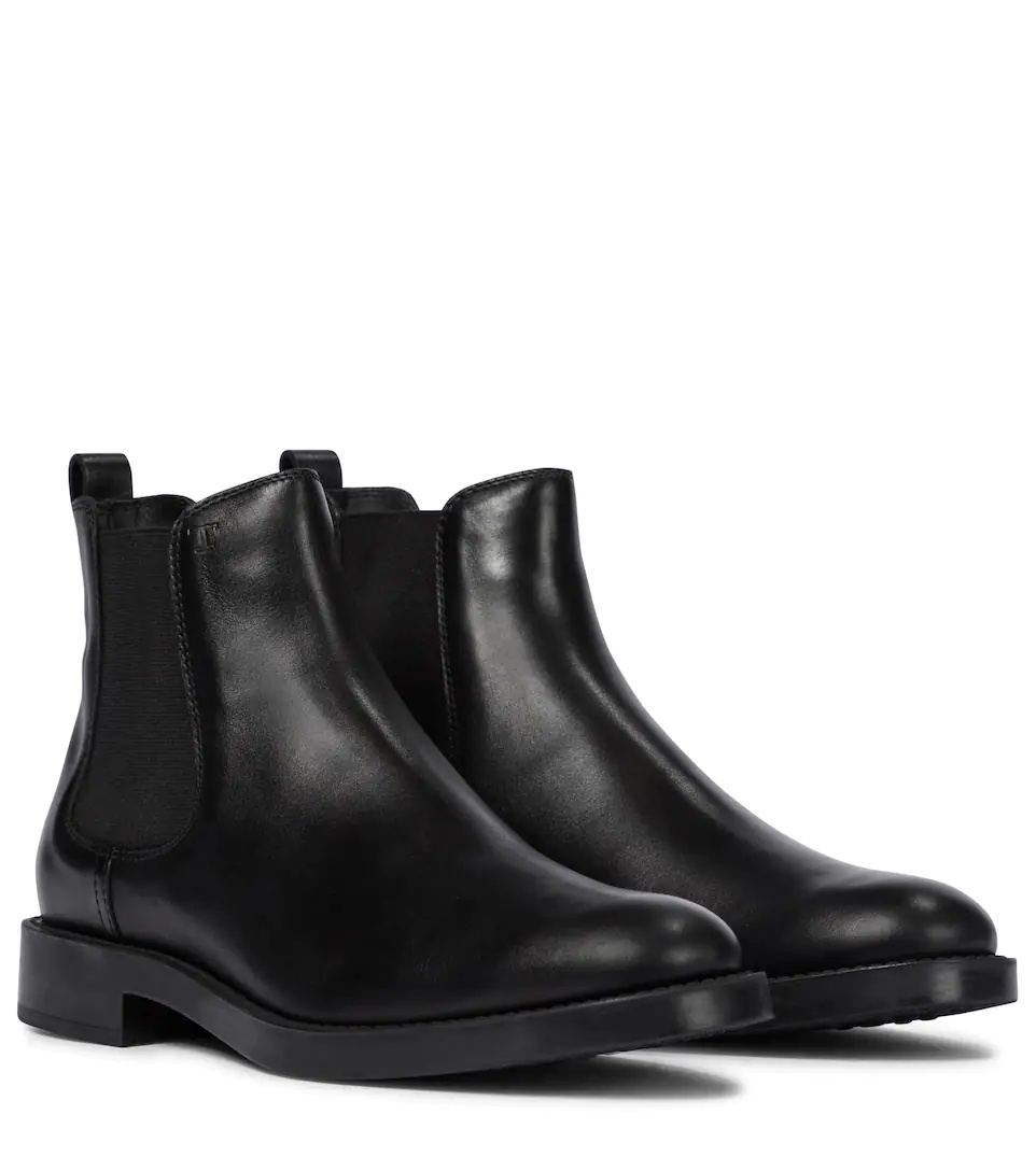 Leather Chelsea boots - 1