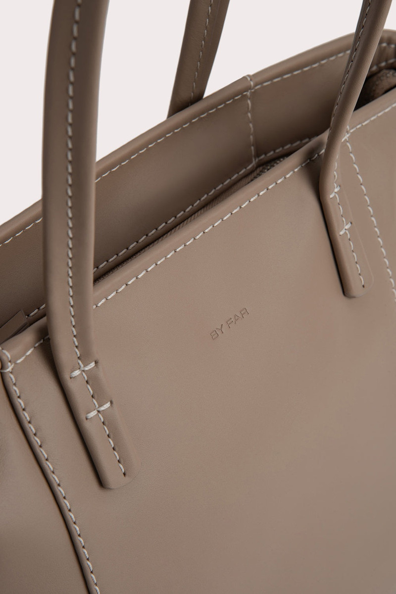 BAR TOTE TAUPE BOX CALF LEATHER 3