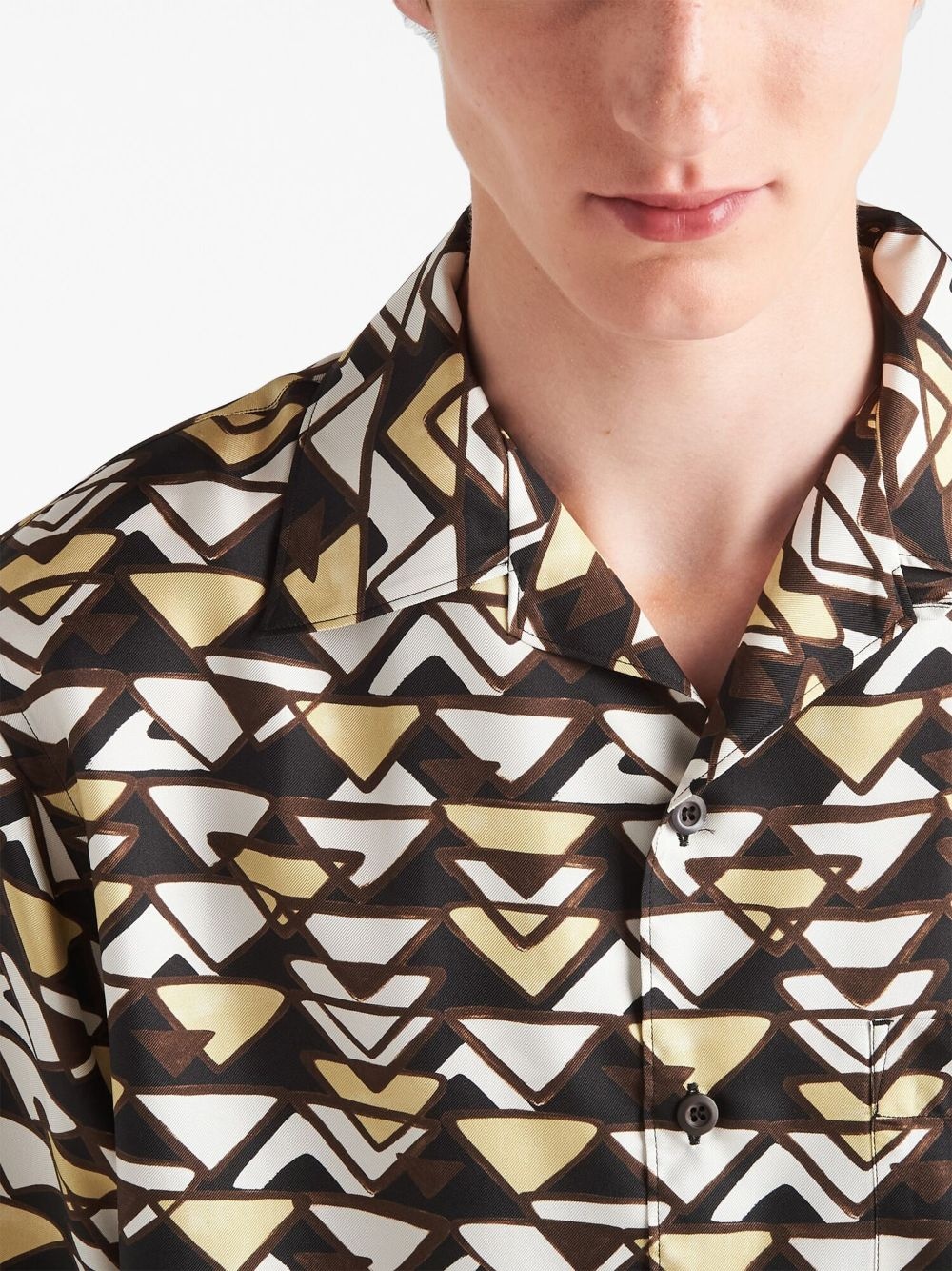 triangle-print silk shirt - 4