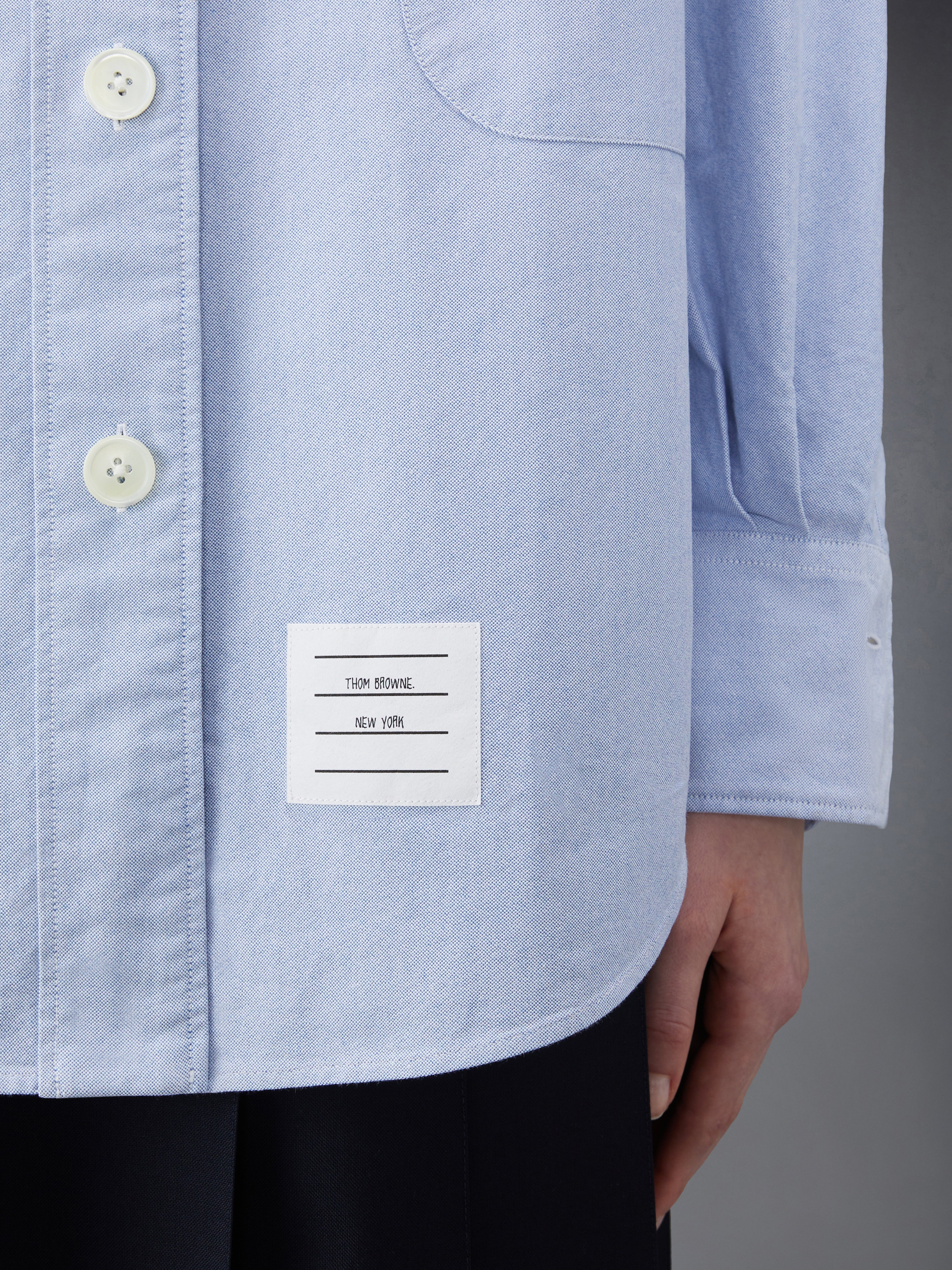SUPERSIZED POINT COLLAR SHIRT W/ RWB GROSGRAIN ARMBANDS IN OXFORD - 4