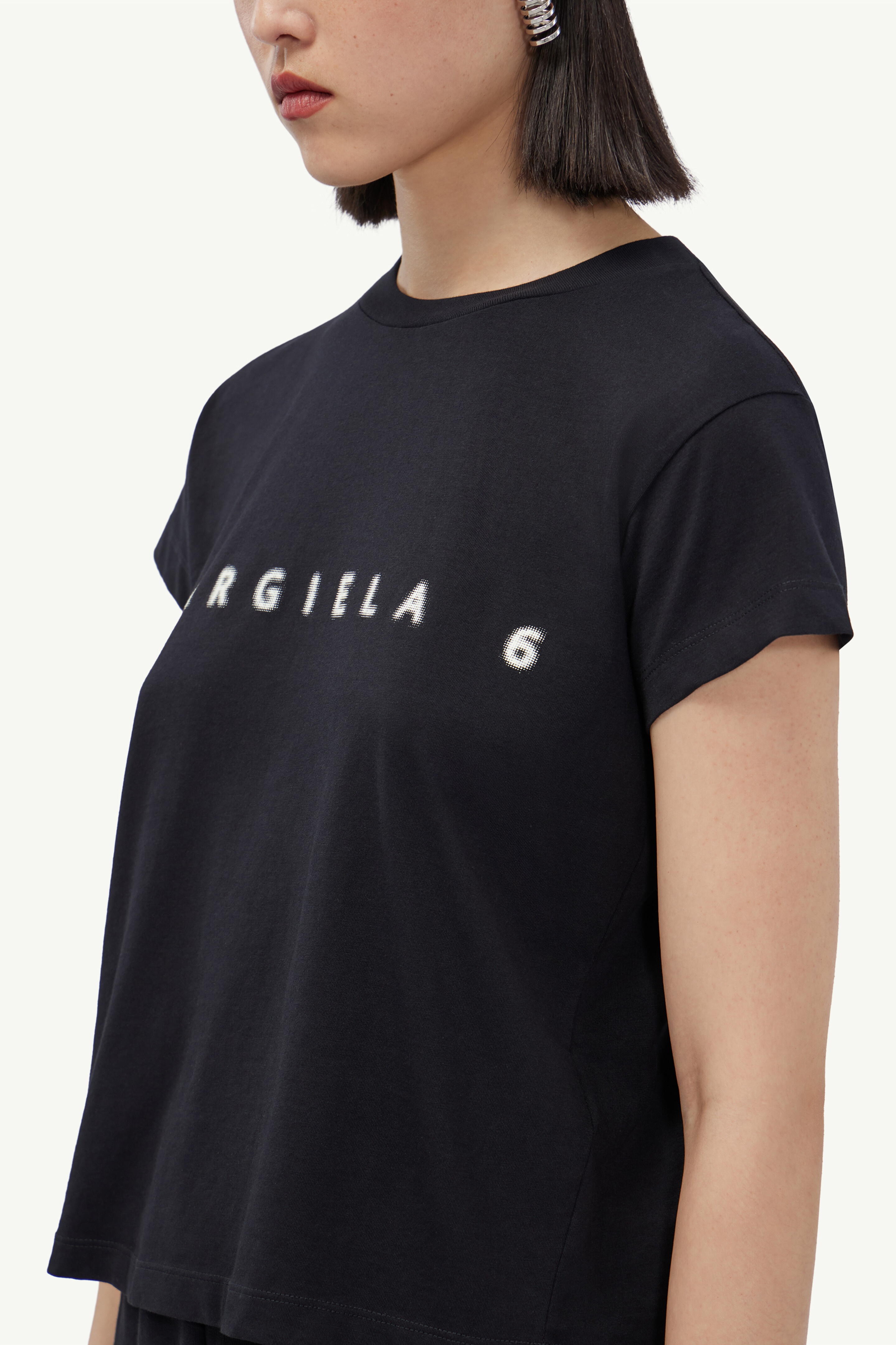 Tシャツ・カットソー (W) MM6 Maison Margiela Glow In The Dark T-shirt Black Maison Margiela Glow-In-The-Dark Logo Cotton T-Shirt In