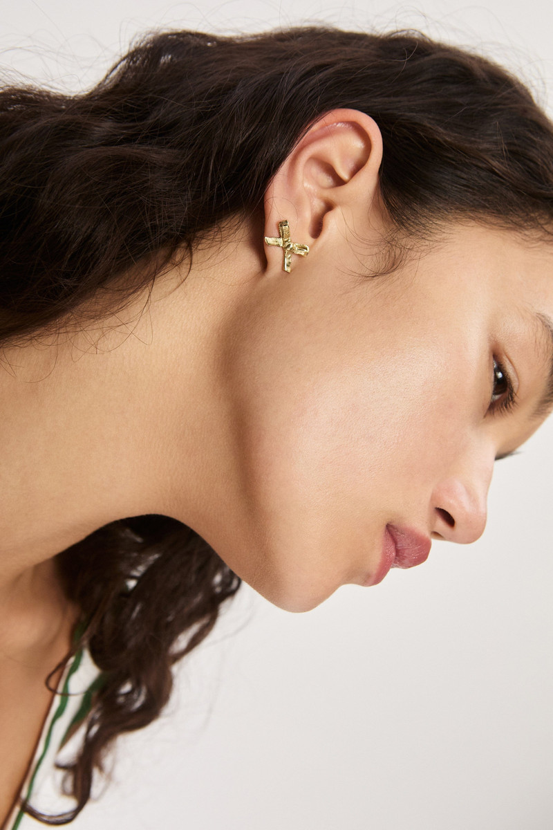 ALÉMAIS Team Spirit Bow Studs outlook