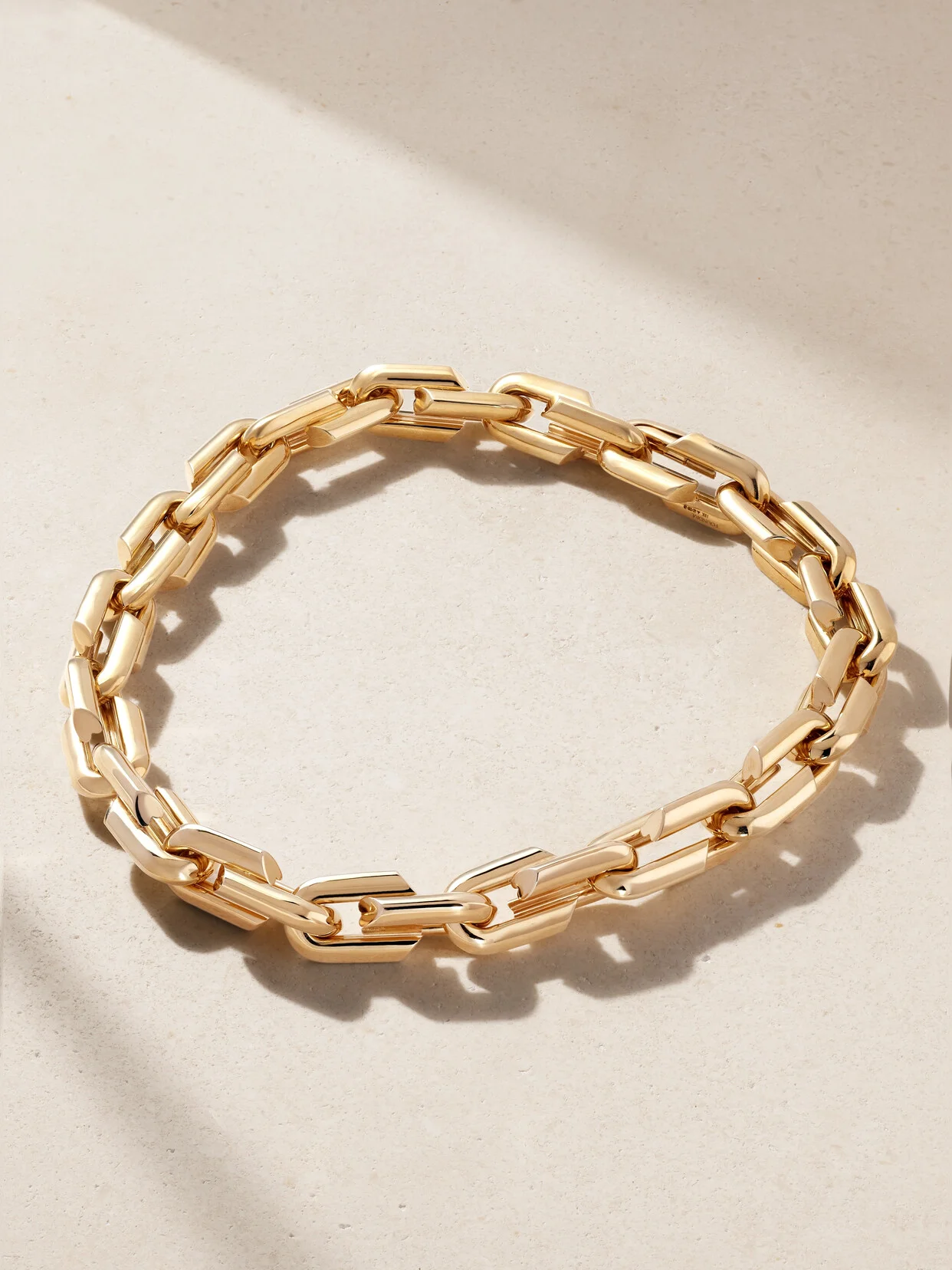 Oversized Strong Hearts 18-karat Gold Necklace - 1