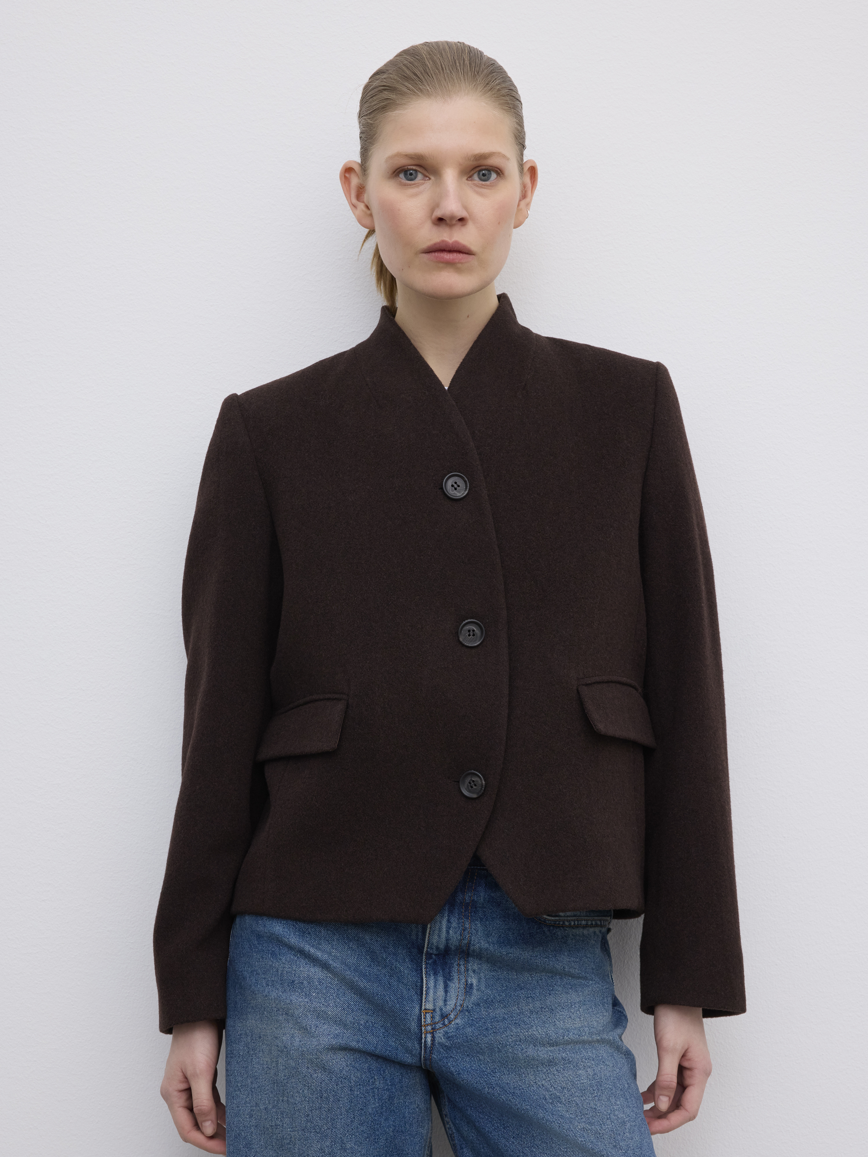 Short Curved Jacket - 1
