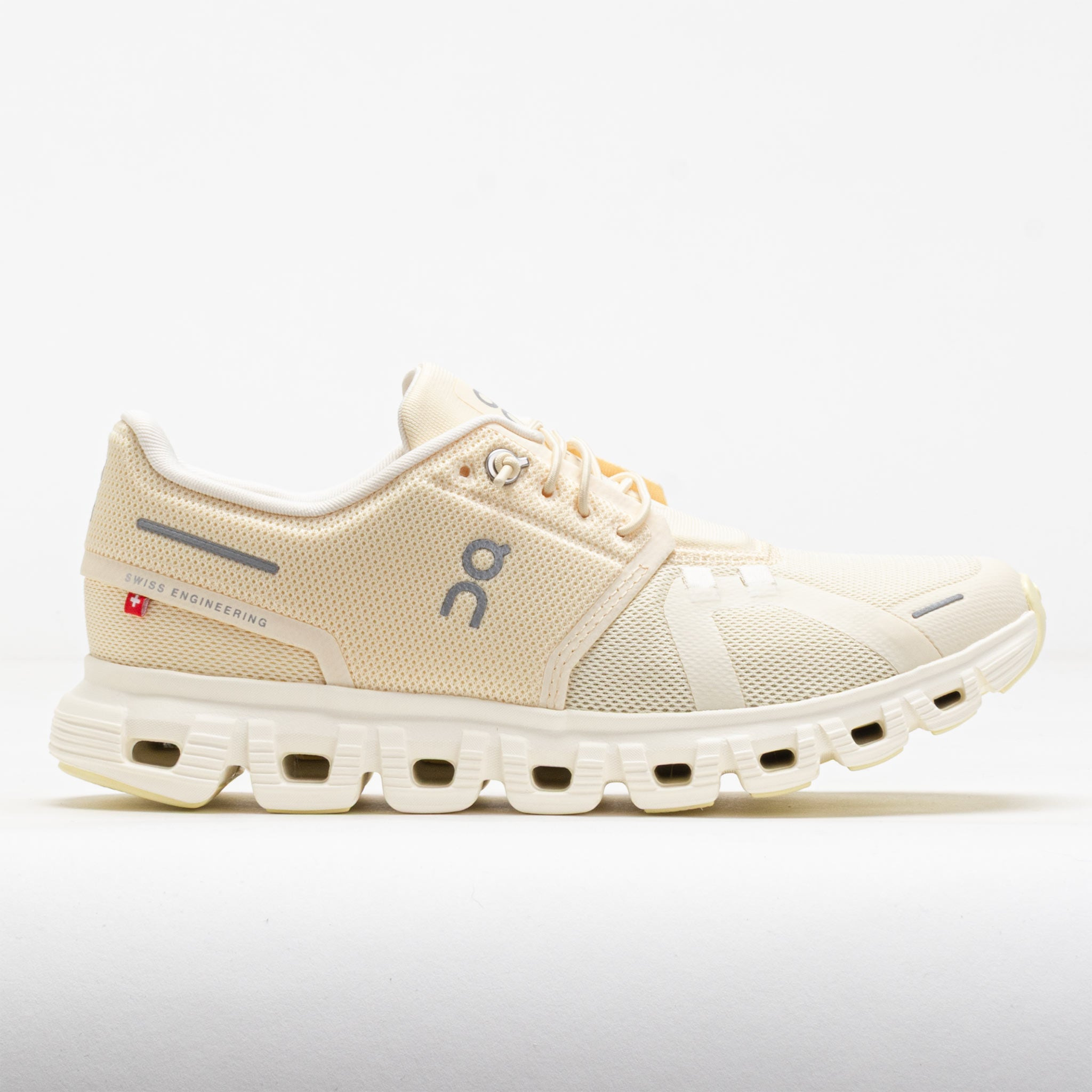 On Cloud 6 Women's Castor/Ivory - 1