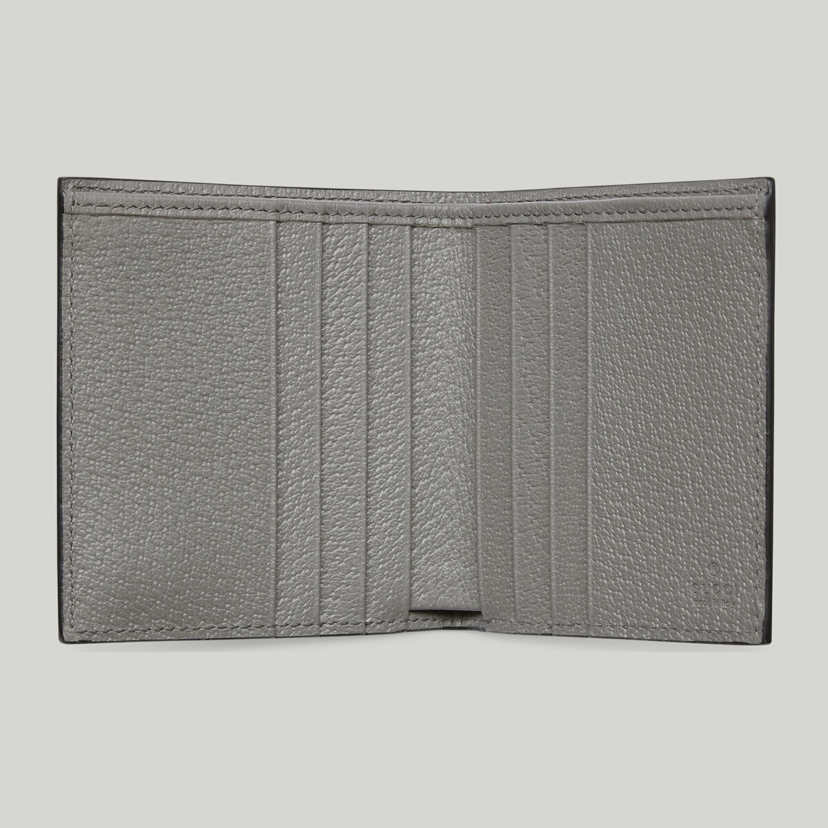 Wallet with G detail - 2
