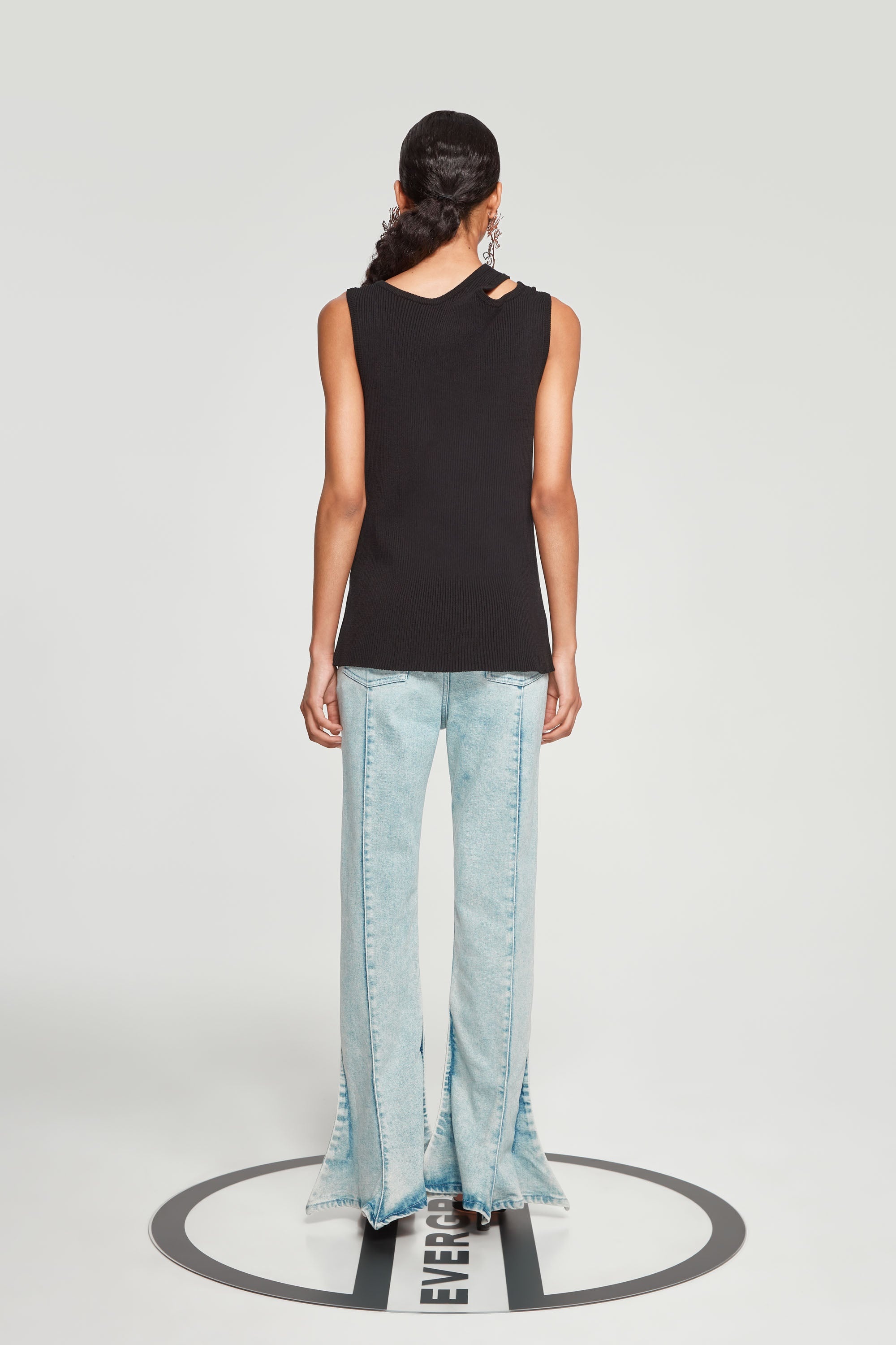 Classic Triple Collar Knit Tank Top - 6