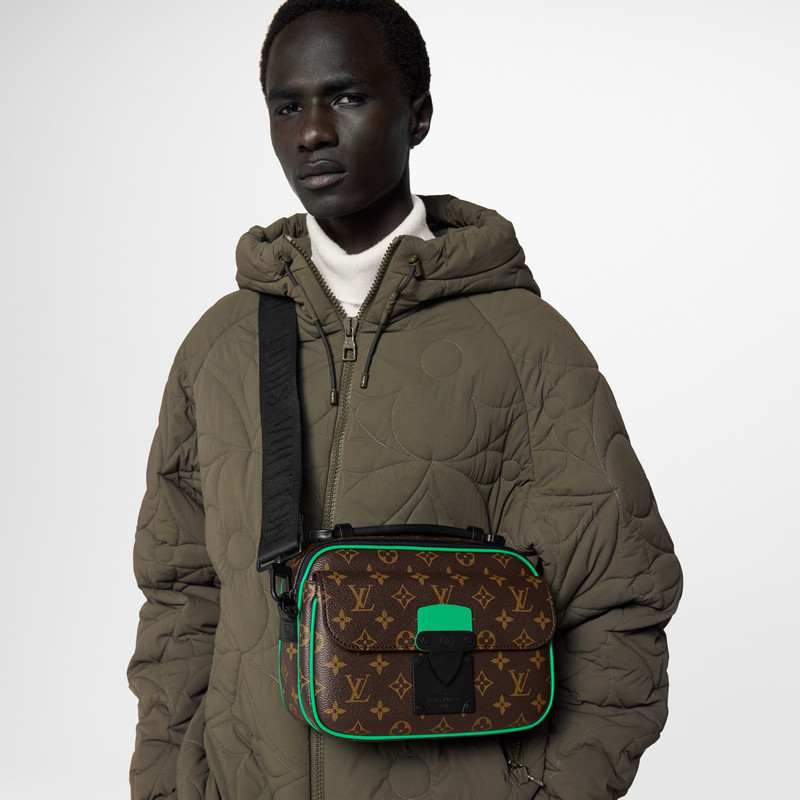 Louis Vuitton S Lock Messenger outlook