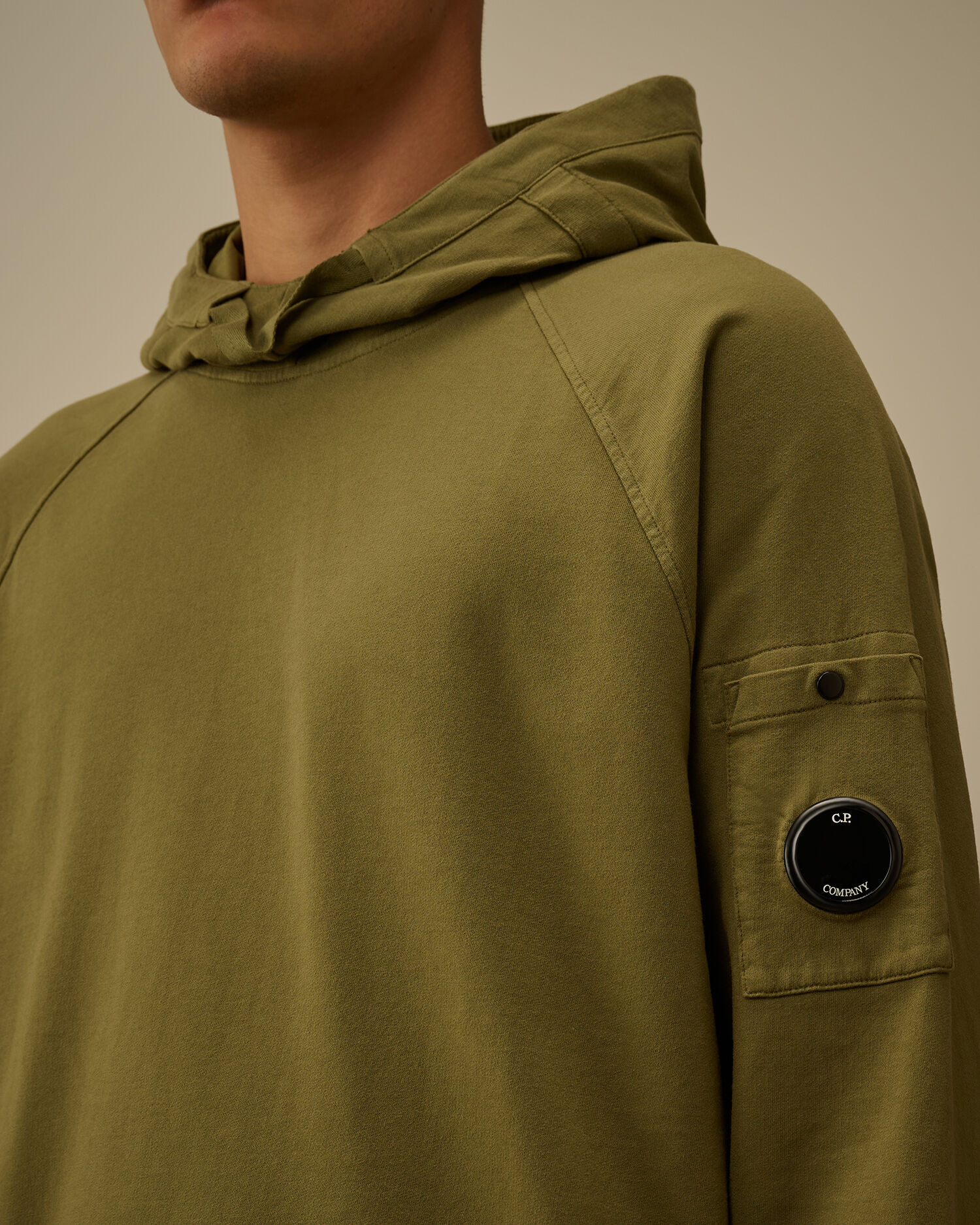 Light Fleece Hooded Lens Sweatshirt - 5