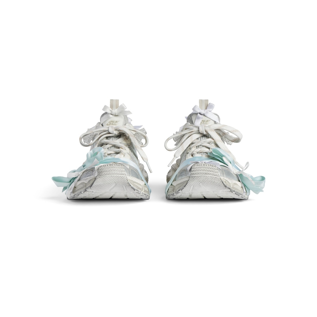 Women's 3xl Lace Sneaker in Taupe/white/light Blue - 3