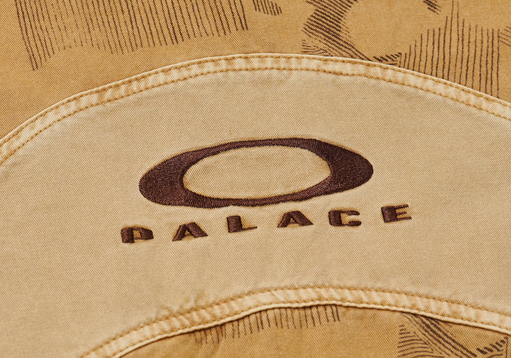 PALACE OAKLEY GAS JACKET SAND - 3