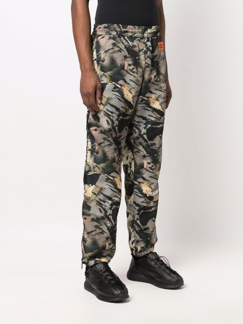 camouflage-print track pants - 3