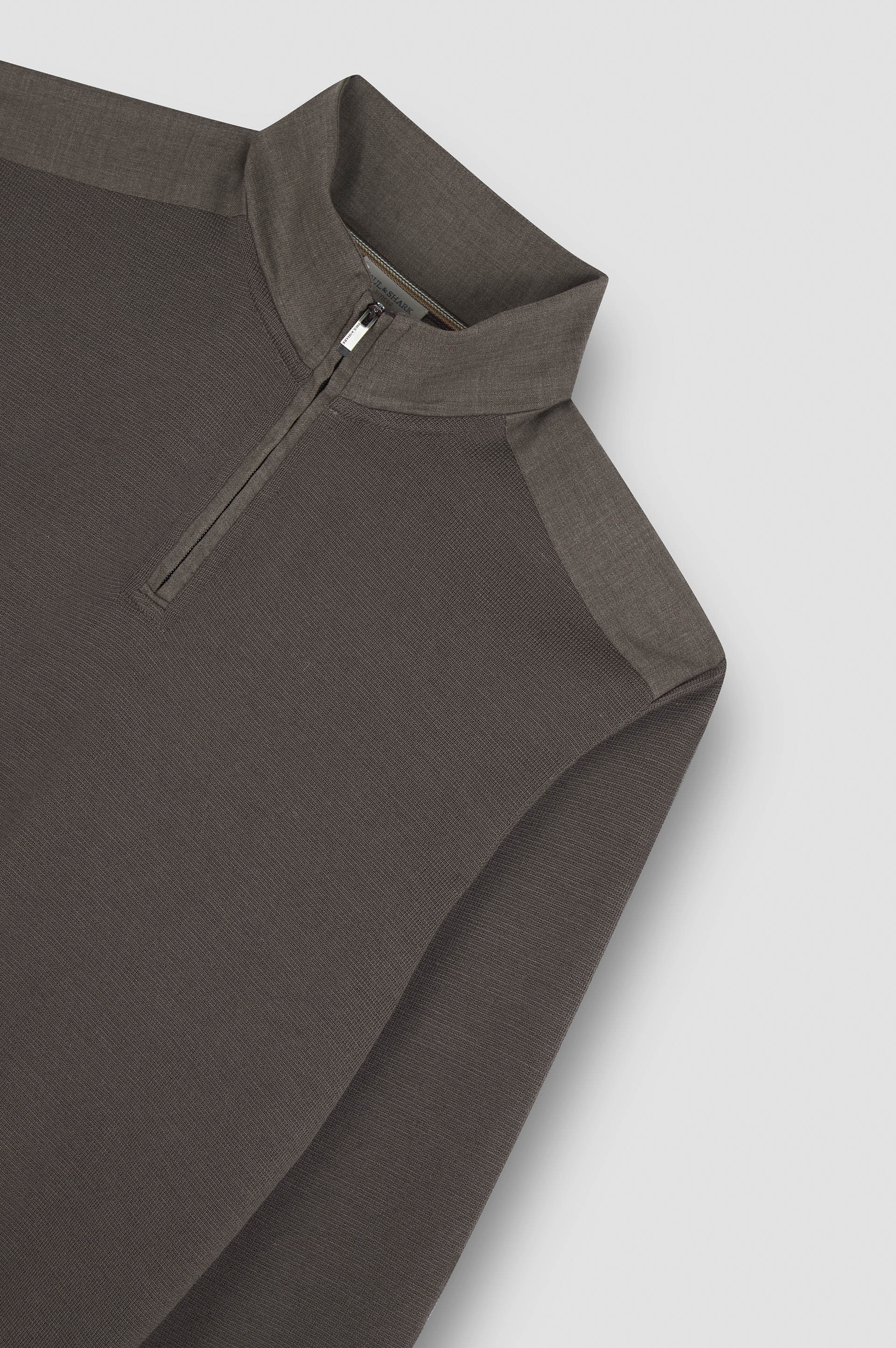 RIVIERA METAL SHARK FIN MERINO EXTRAFINE HALF ZIP SWEATER - 5