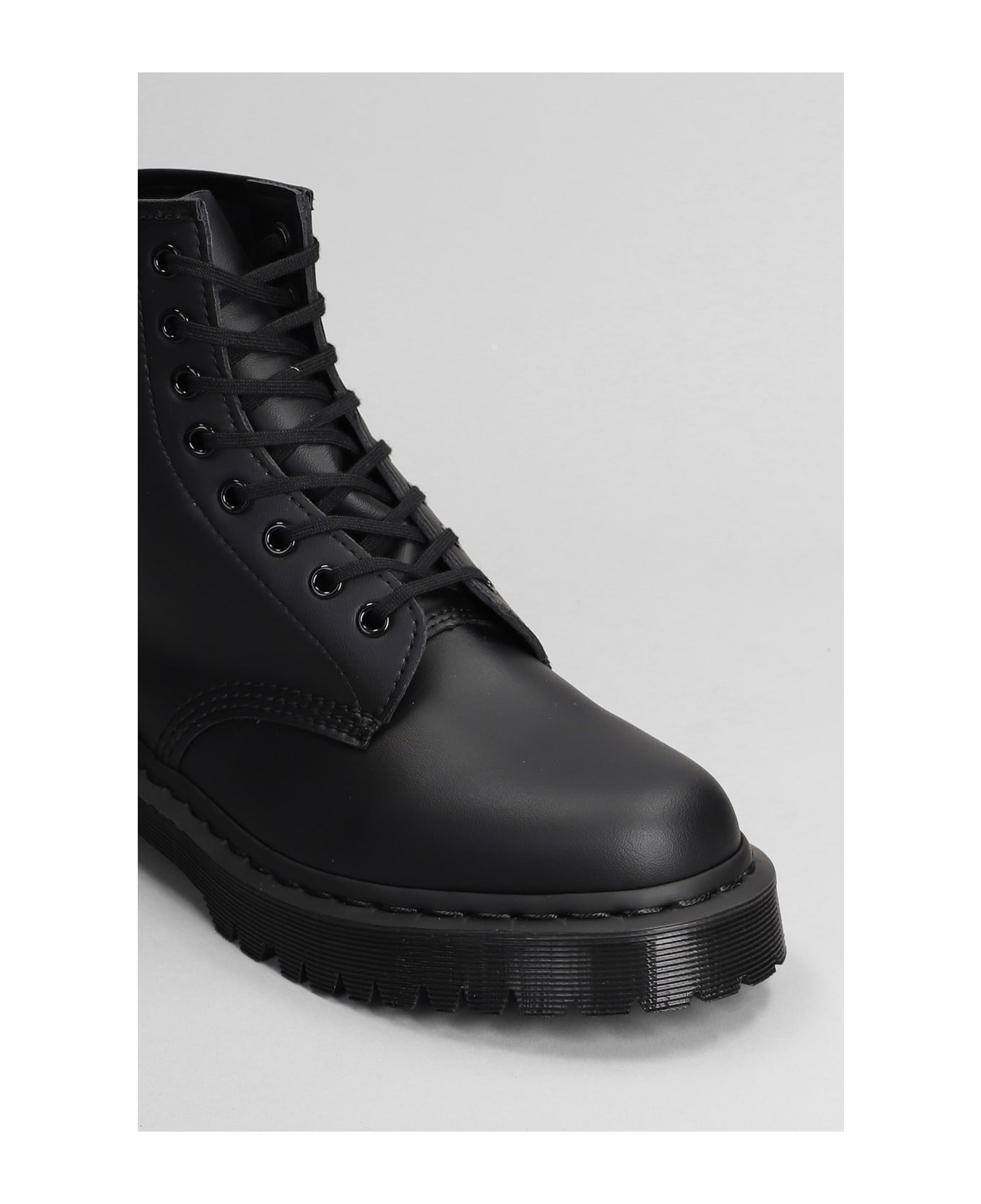 1460 Mono Combat Boots In Black Leather - 5