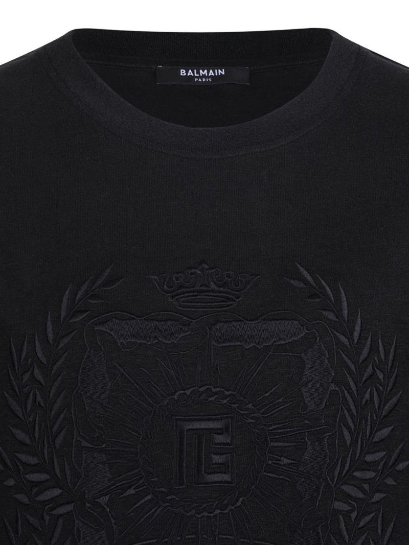 crest embroidered T-shirt 4