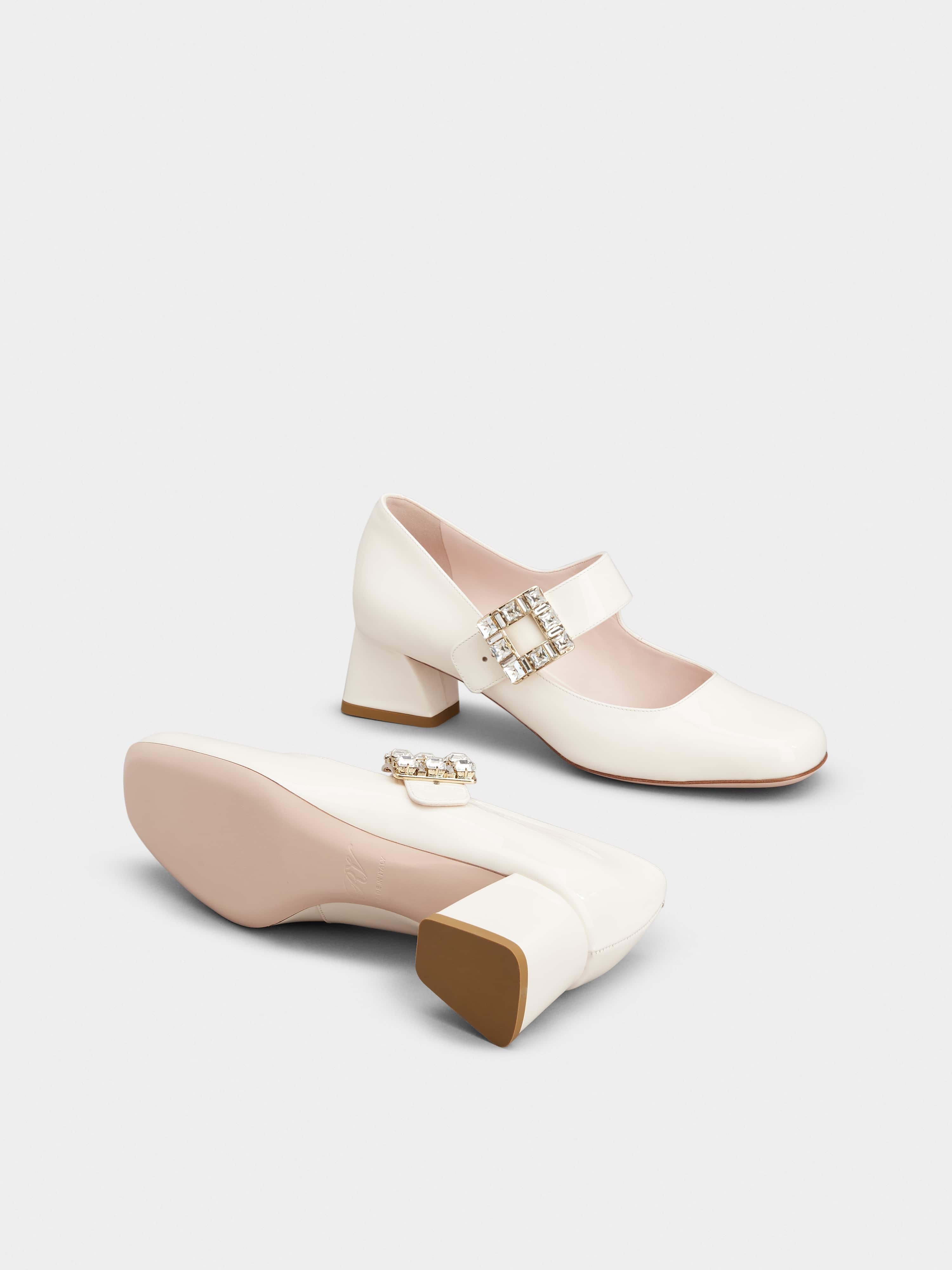 Très Vivier Rhinestone Buckle Babies Pumps - 6