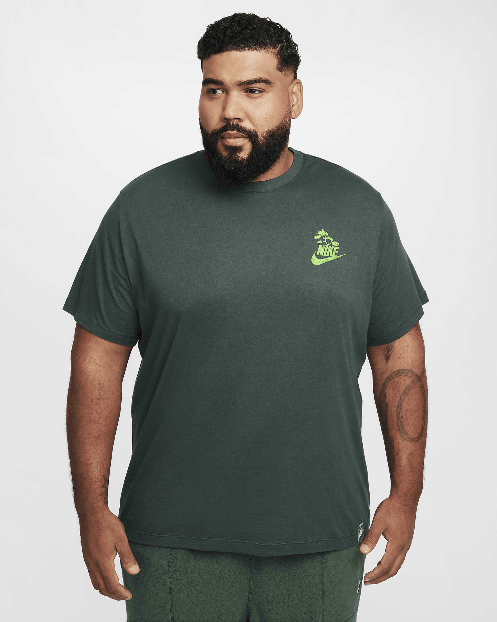 Nike Sportswear Club T-Shirt - 9