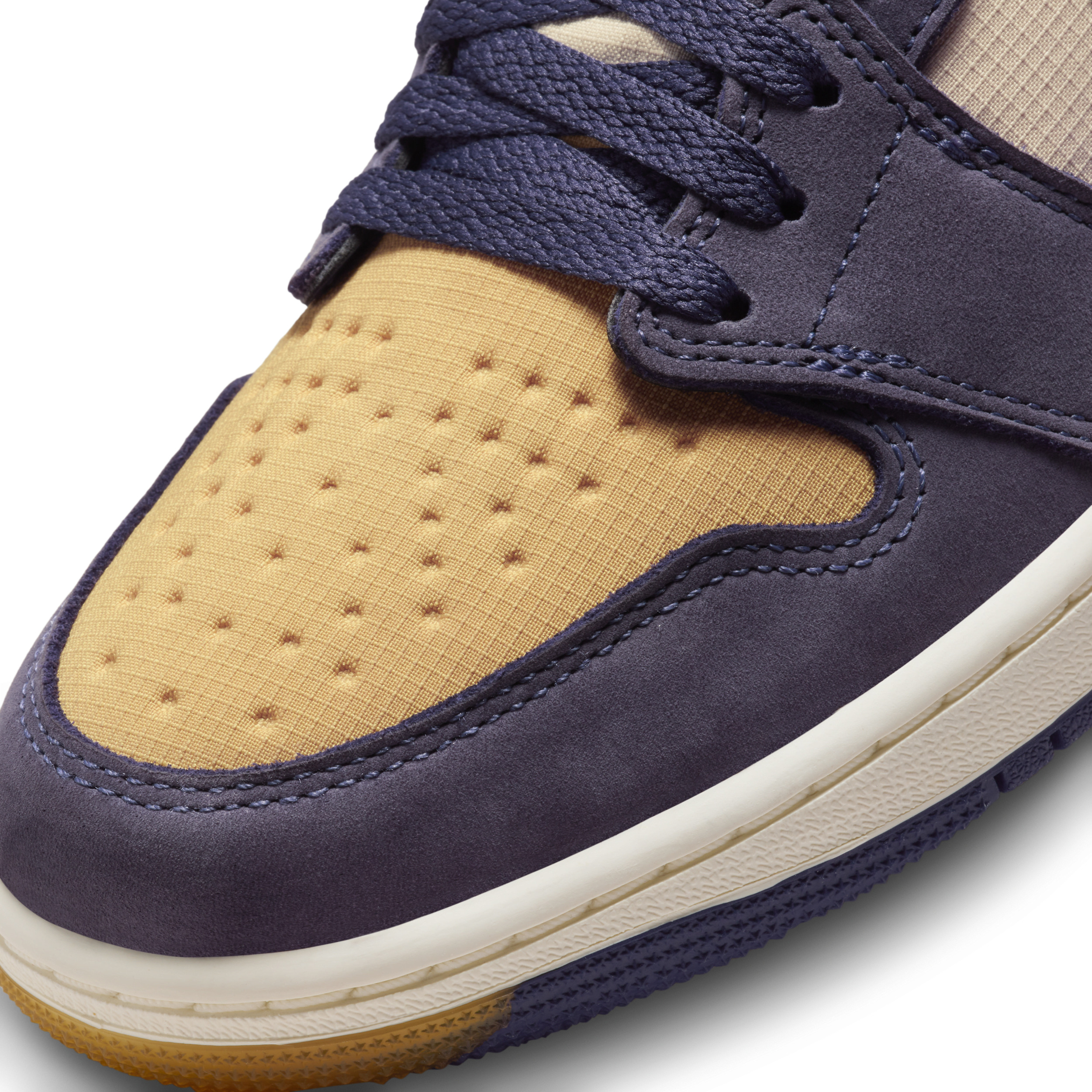 Men's Air Jordan 1 Element Shoes - 7