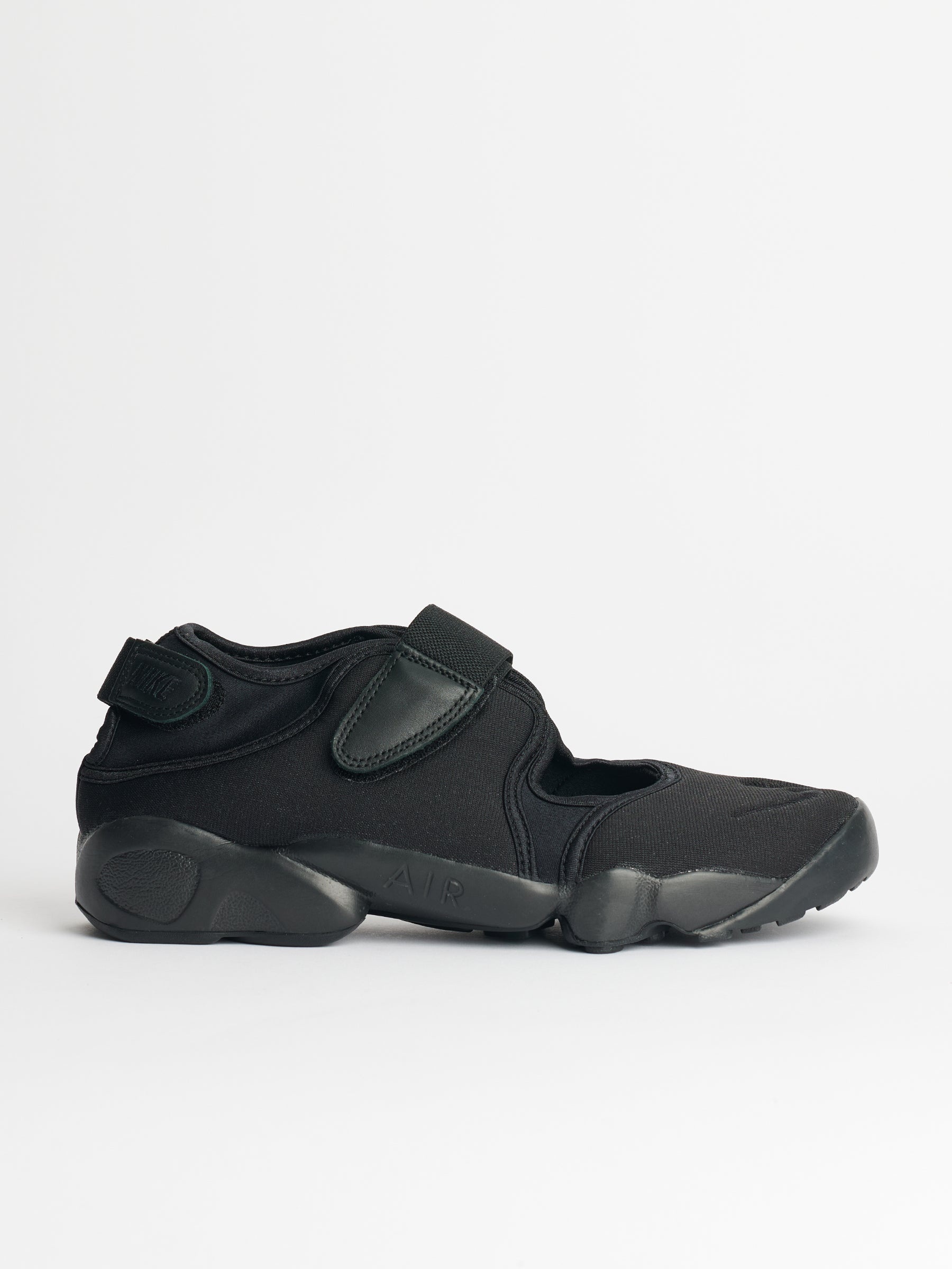 NIKE W’S AIR RIFT BLACK / COOL GREY - 1