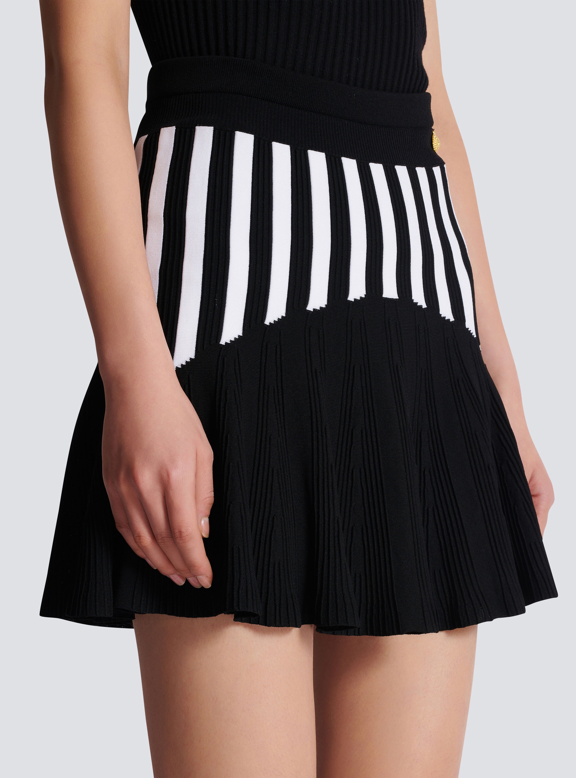 Pleated striped knit skirt - 6