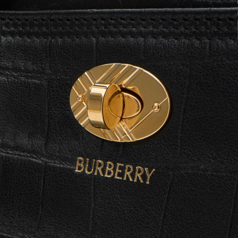 Burberry Small Cotswolds Tote outlook
