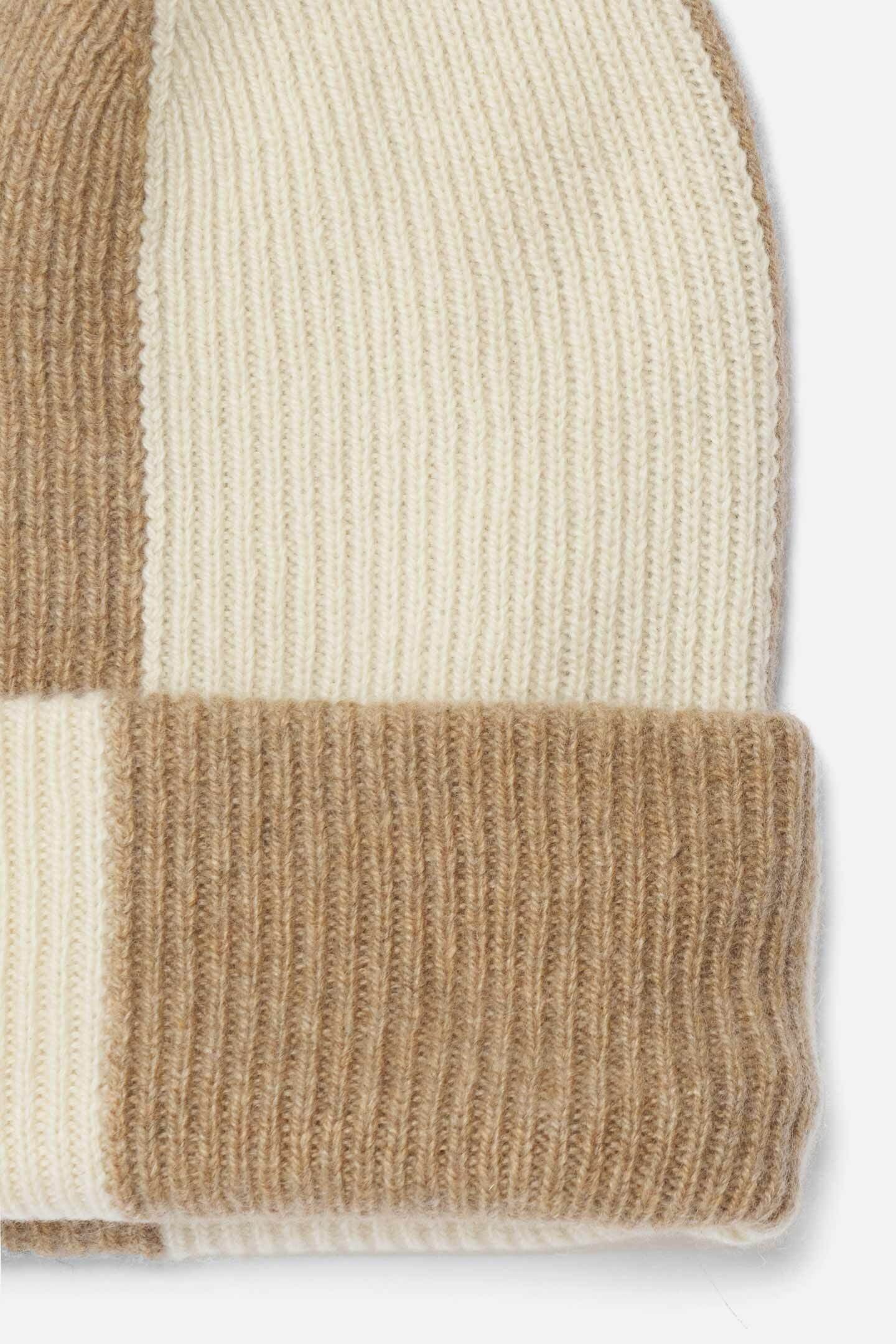 BIG CHECK PARKER BEANIE - 2