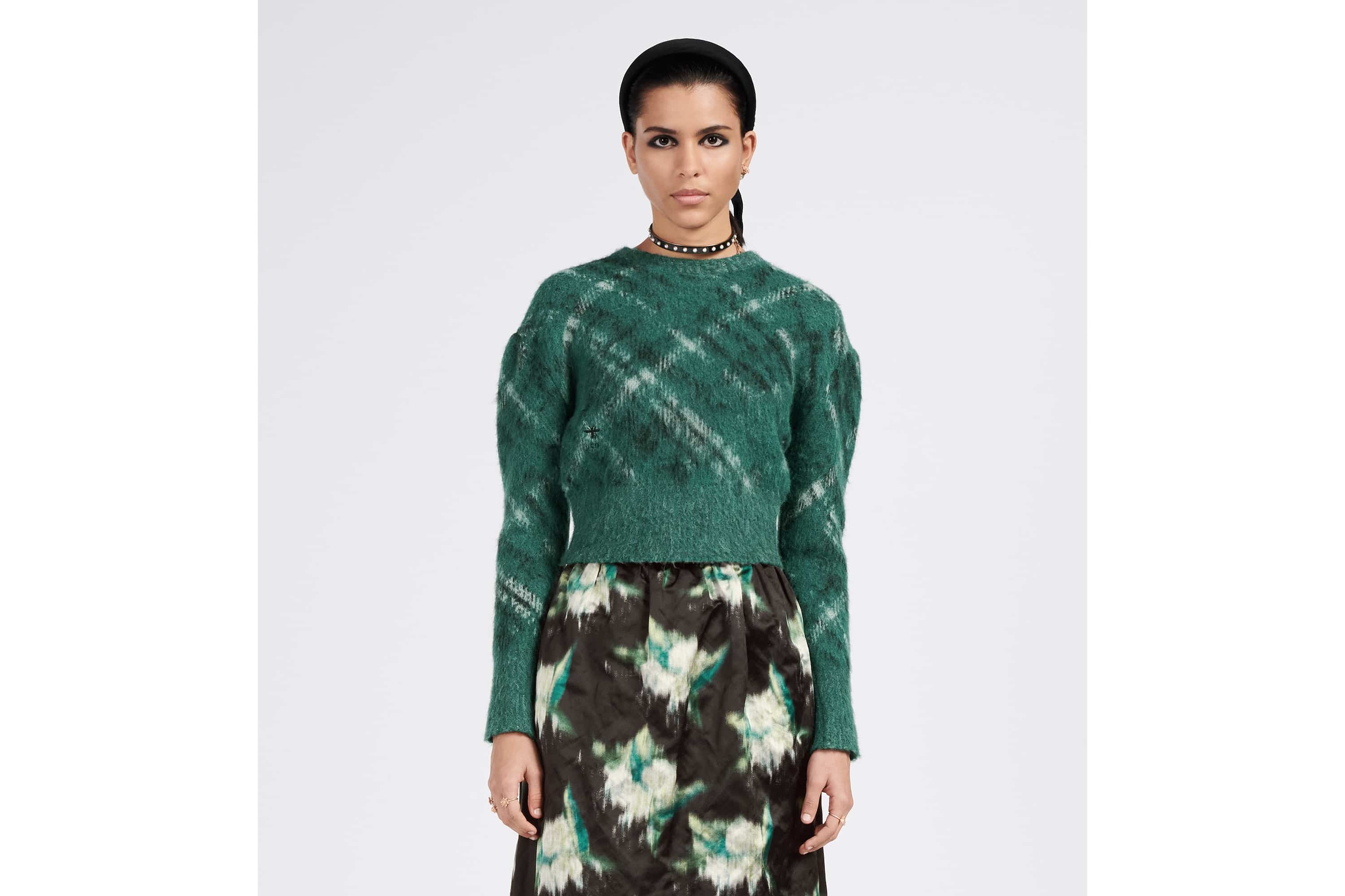 Sweater - 4