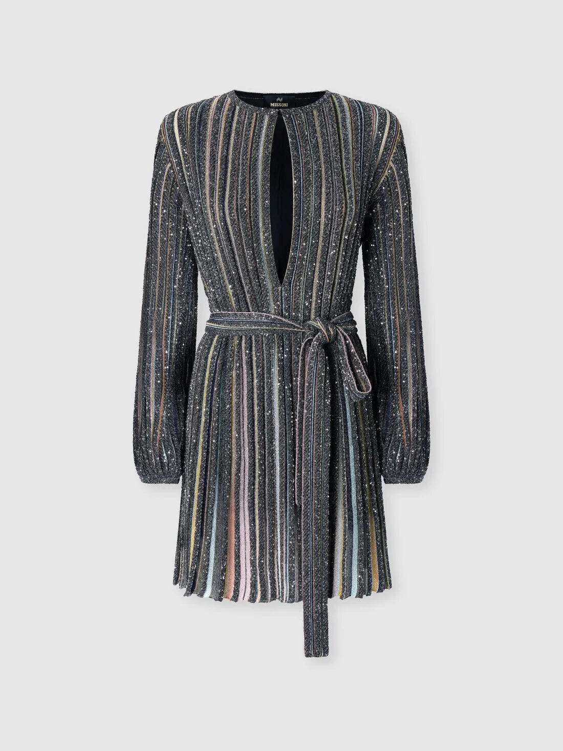 Short dress with V-neck and belt - 1