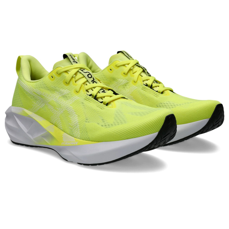 Asics NOVABLAST 5 outlook