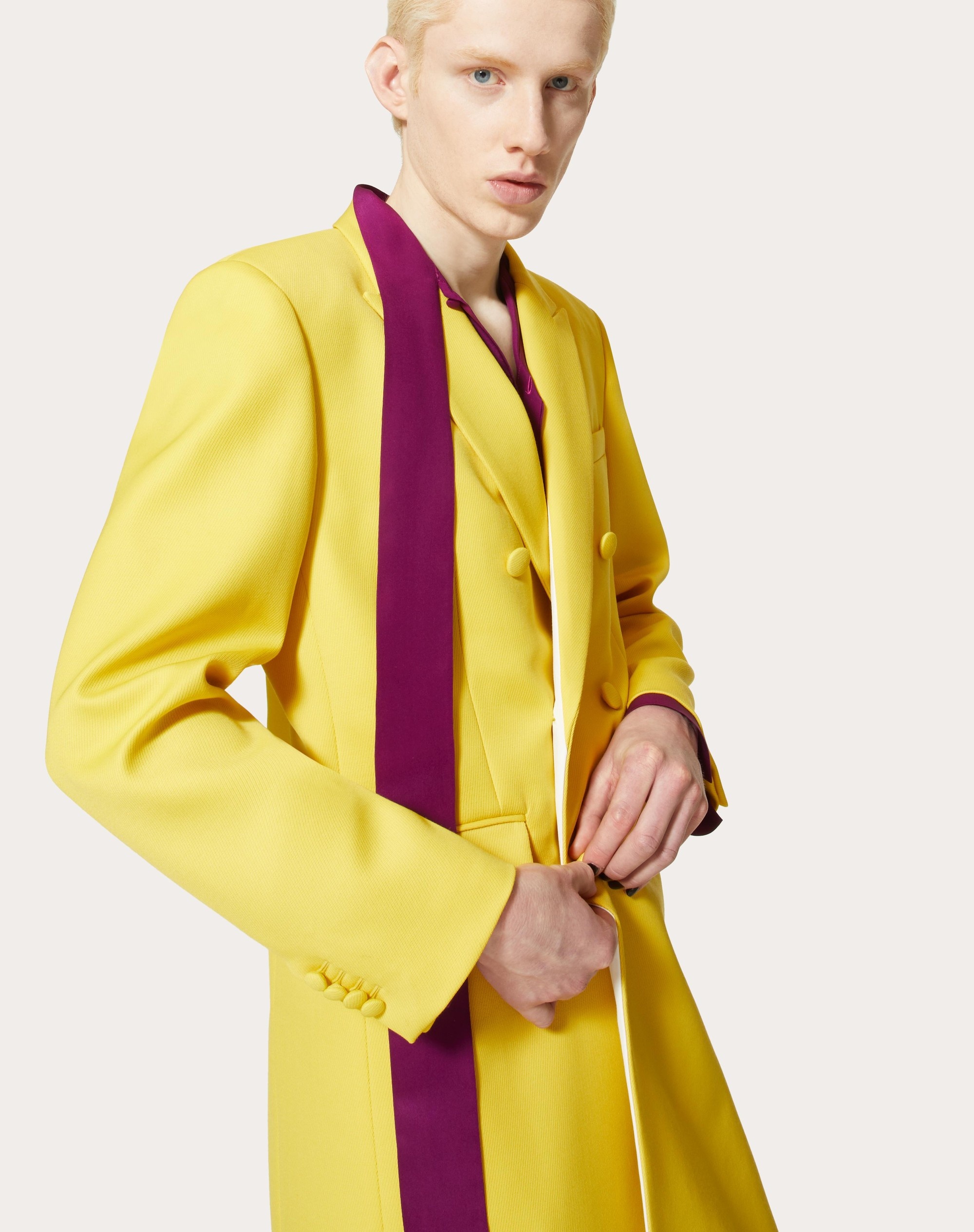 DOUBLE-BREASTED WOOL COAT - 5
