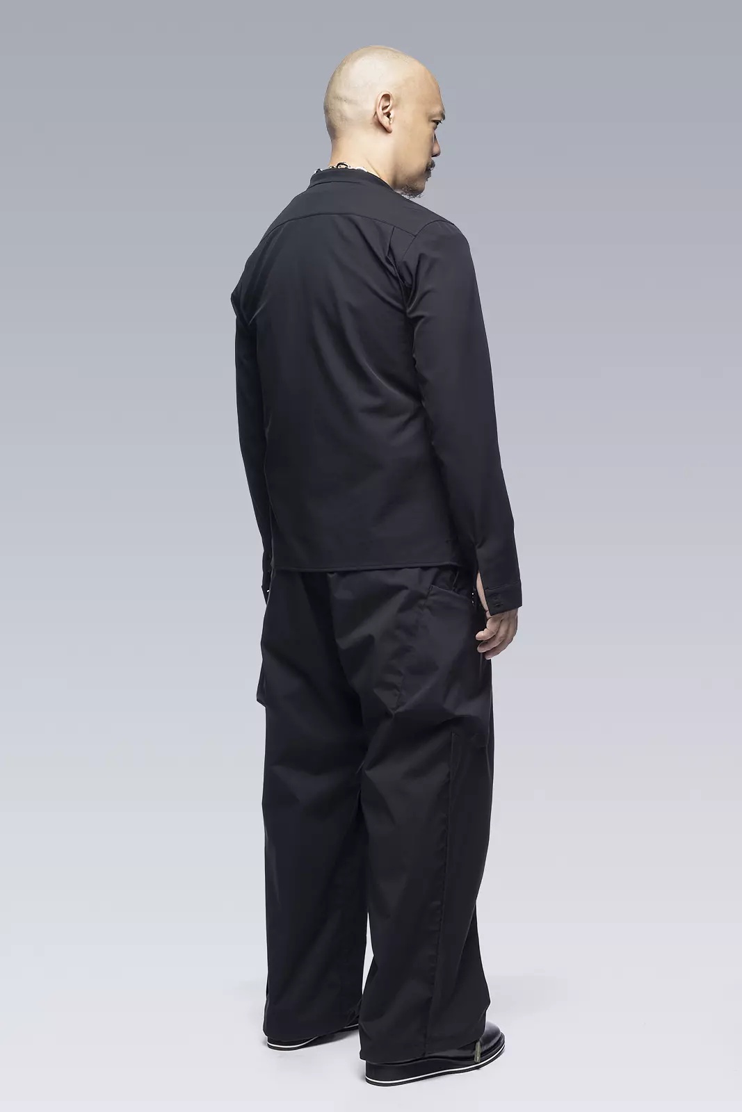 P45A-E Encapsulated Nylon Single Pleat Cargo Trouser - 5