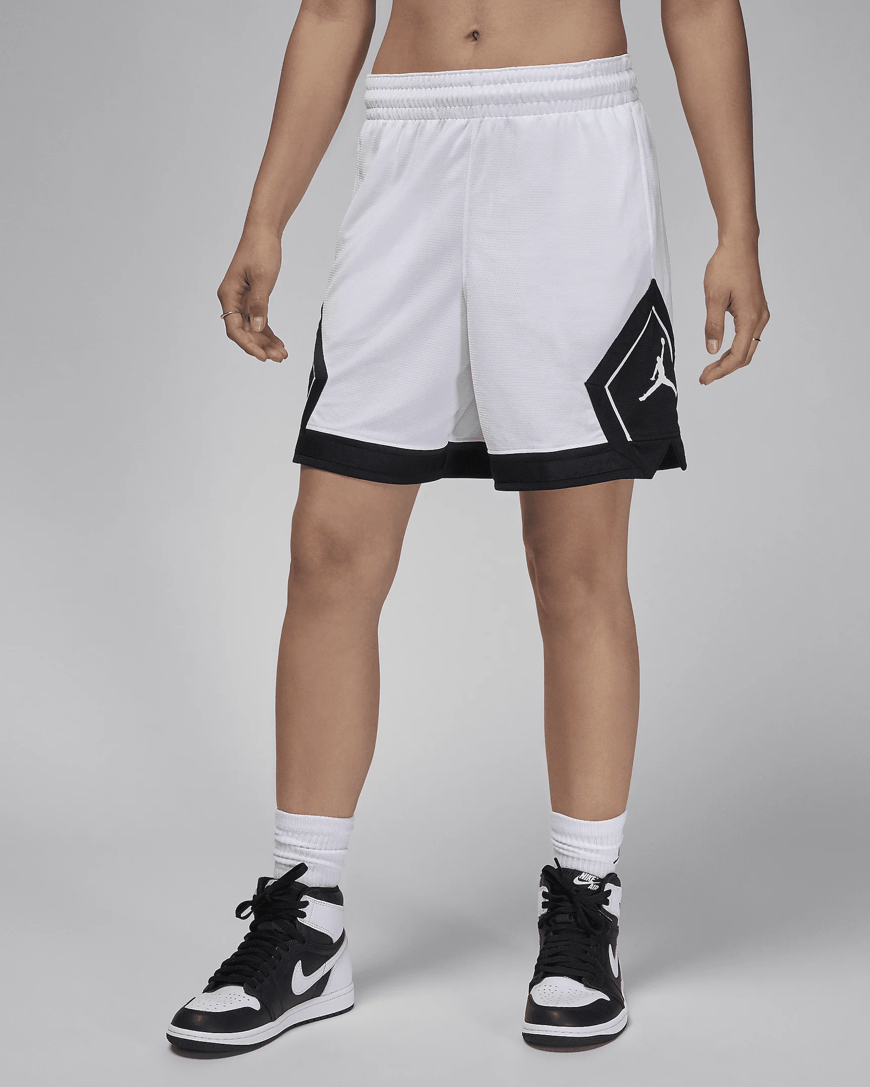 Jordan Sport Women's 4" Diamond Shorts - 1