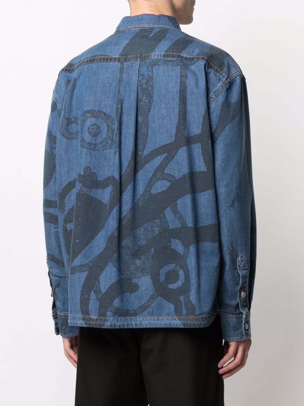 graphic-print denim shirt - 4