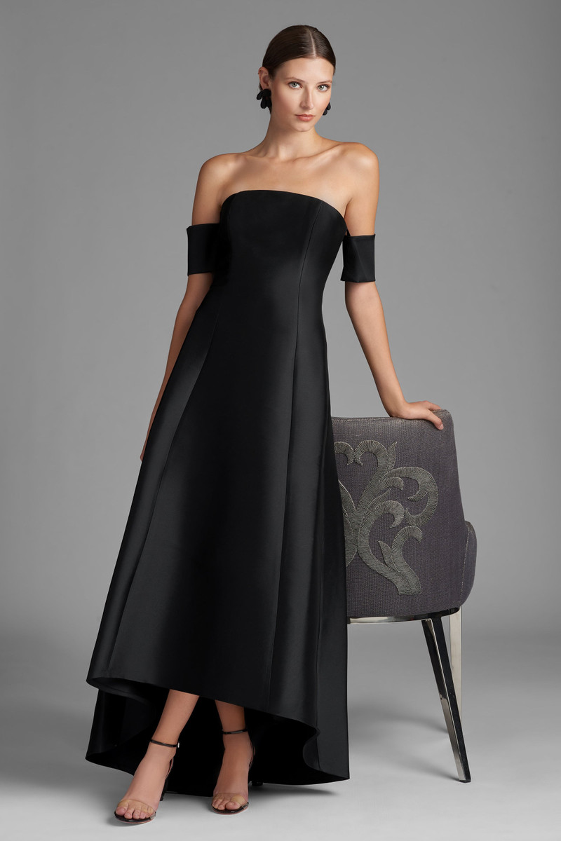 Agyness Gown - Black 5