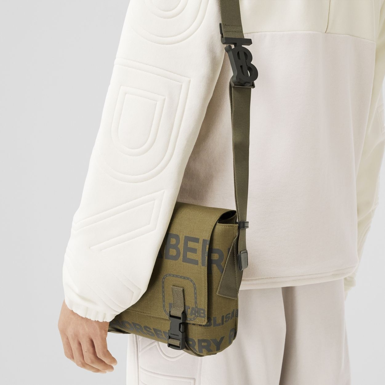 Small Horseferry Print Nylon Messenger Bag - 3